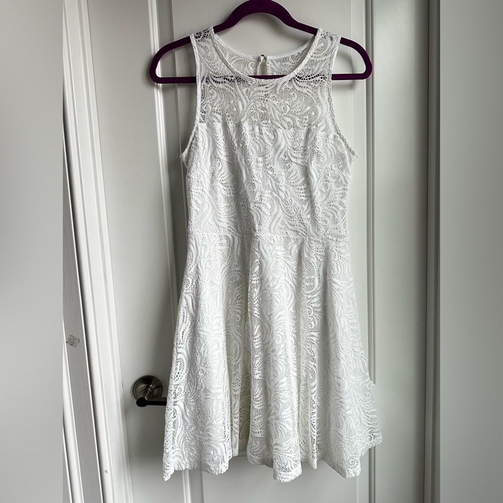 Thalia Sodi White Floral Lace Dress